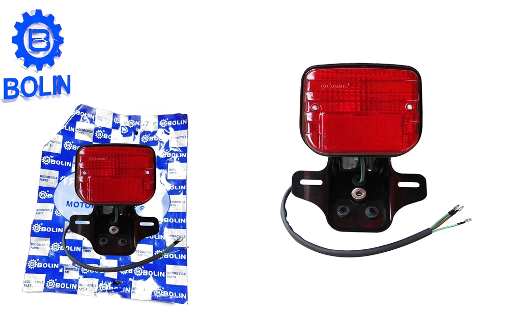 چراغ خطر عقب